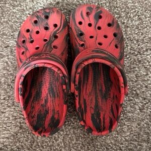Kids Red and Black Crocs With 20 Jibbitz.